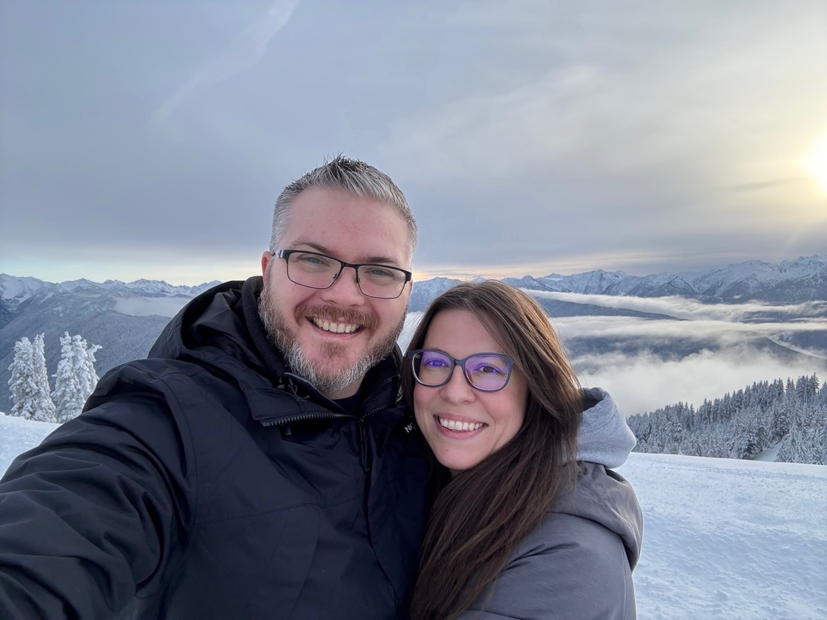 Jim and Alysha snowy mountain selfie